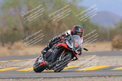 media/Sep-10-2022-SoCal Trackdays (Sat) [[a5bf35bb4a]]/Turn 6 (1140am)/